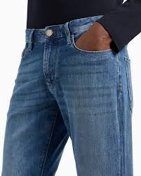 ARMANI JEANS